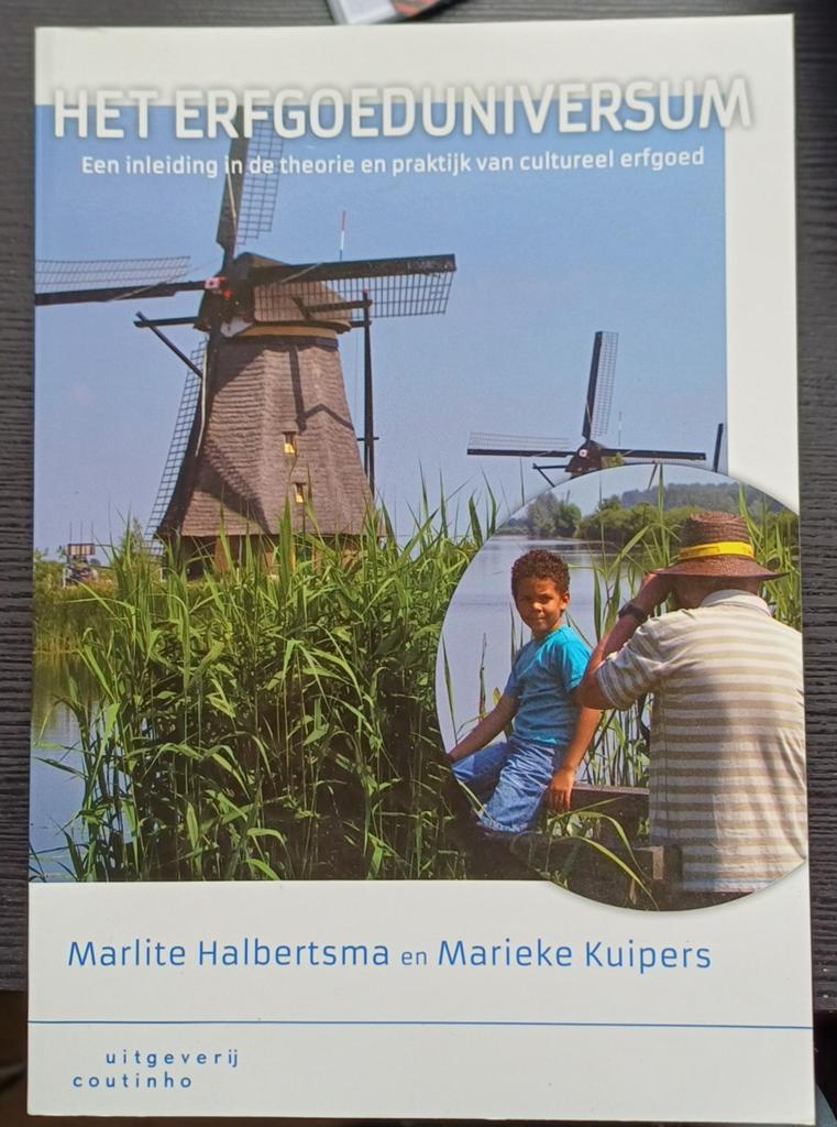 Marlite Halbertsma - Het erfgoeduniversum, Boeken, Ophalen of Verzenden, Zo goed als nieuw, Marlite Halbertsma; Marieke Kuipers