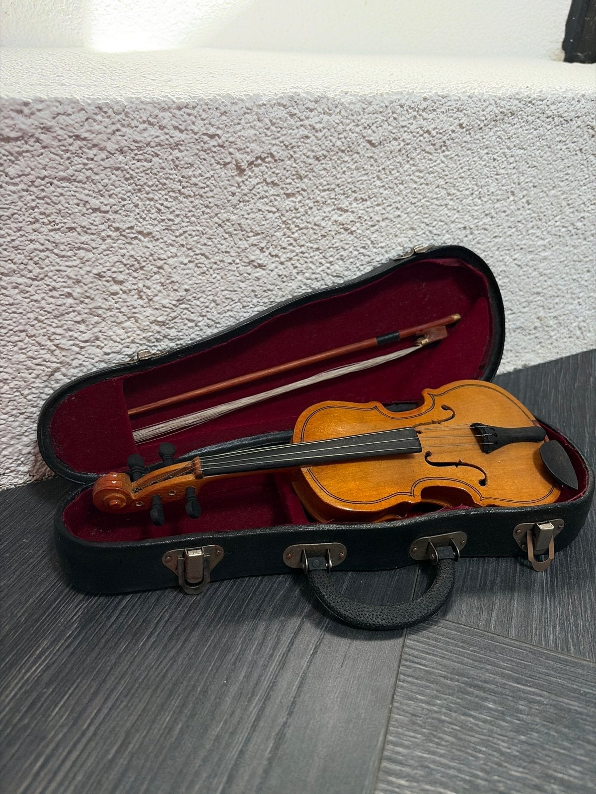 Miniatuur houten viool met koffer - Decoratie, Ophalen, Gebruikt