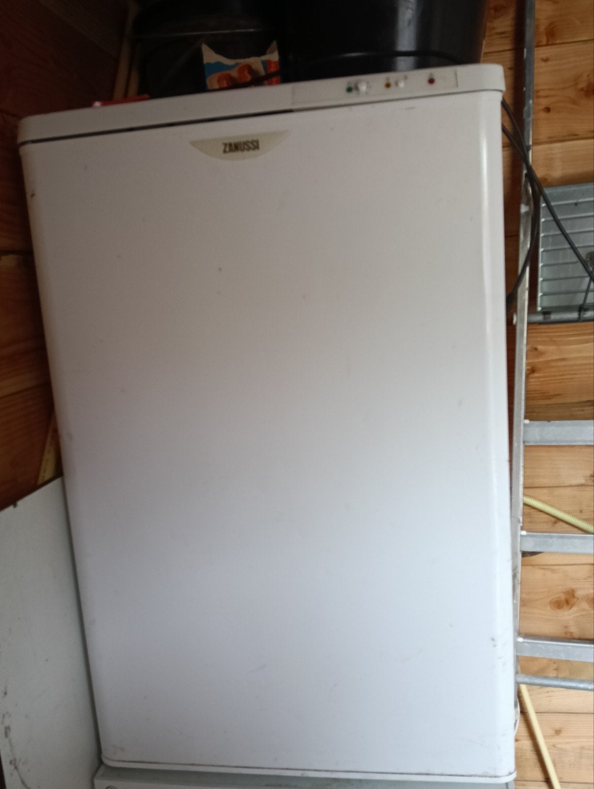 Losstaande vriezer met 4 lades, Ophalen, Gebruikt, Minder dan 85 cm, Minder dan 60 cm