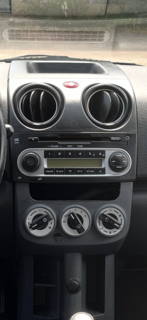 Auto Radio CD Speler Mitsubishi Colt Z2 Z3, Ophalen of Verzenden, Zo goed als nieuw