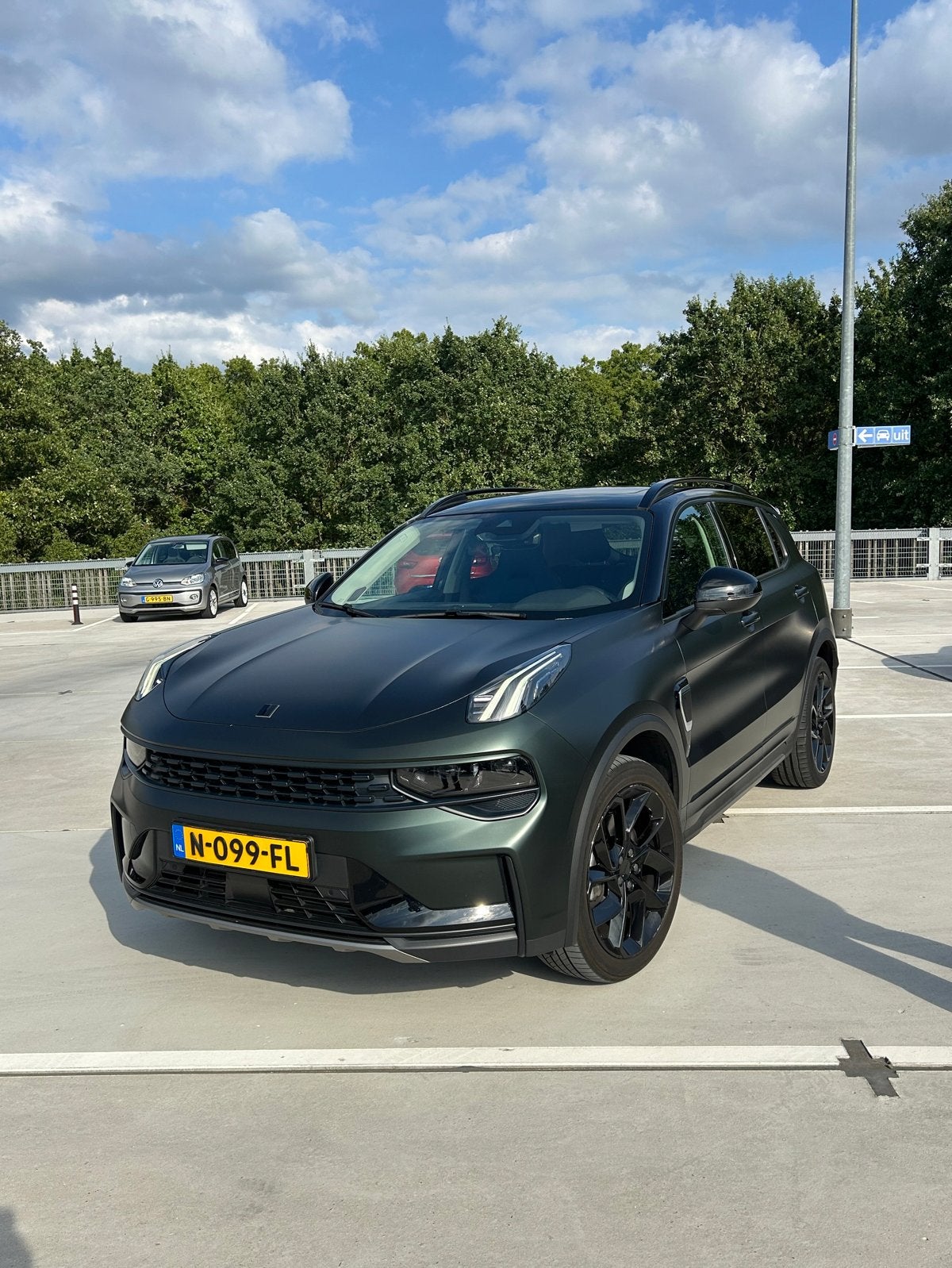 Lynk & Co 01 | 2021 | 79.500 km | Unieke Olijfgroene Kleur, 1800 kg, Zwart, 179 pk, 1854 kg