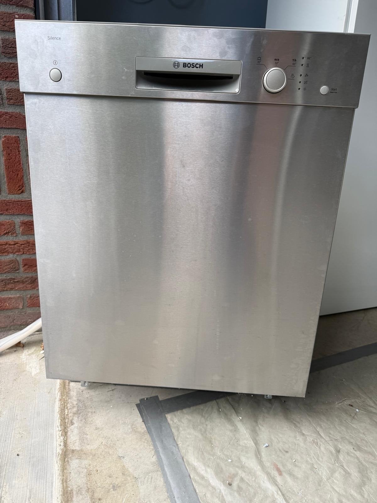 Bosch Silence Inbouw Vaatwasser SMU24AS00E/68, Witgoed en Apparatuur, Ophalen, 60 cm of meer, Minder dan 10 liter, Zo goed als nieuw