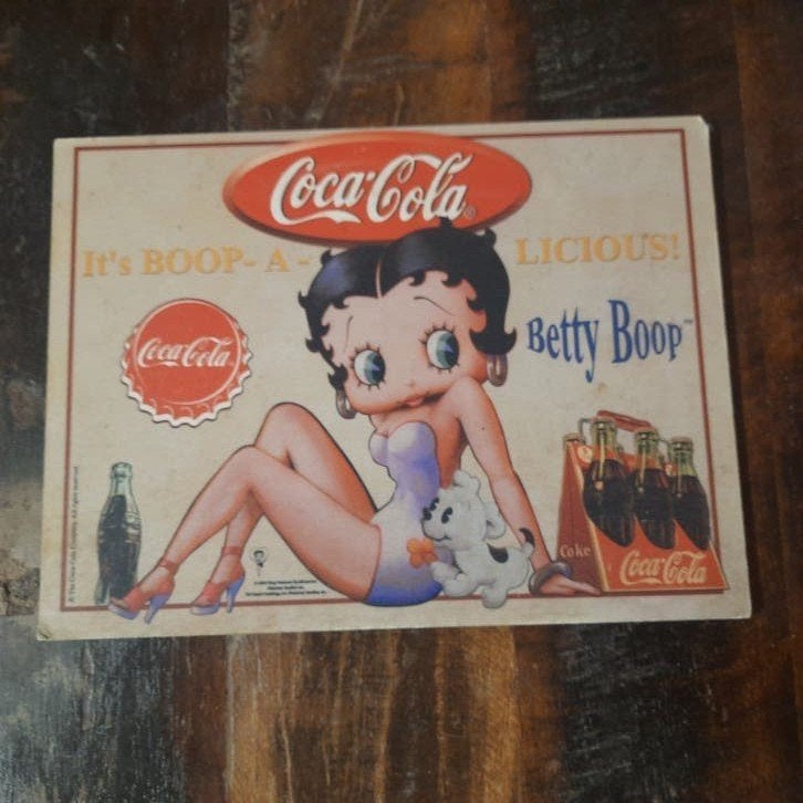 Vintage Coca-Cola Betty Boop Reclamebord, Ophalen of Verzenden, Gebruikt, Reclamebord