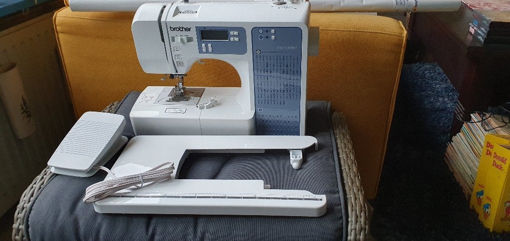 Electrische Naaimachine Brother FS 100WT, Ophalen, Zo goed als nieuw, Naaimachine, Brother