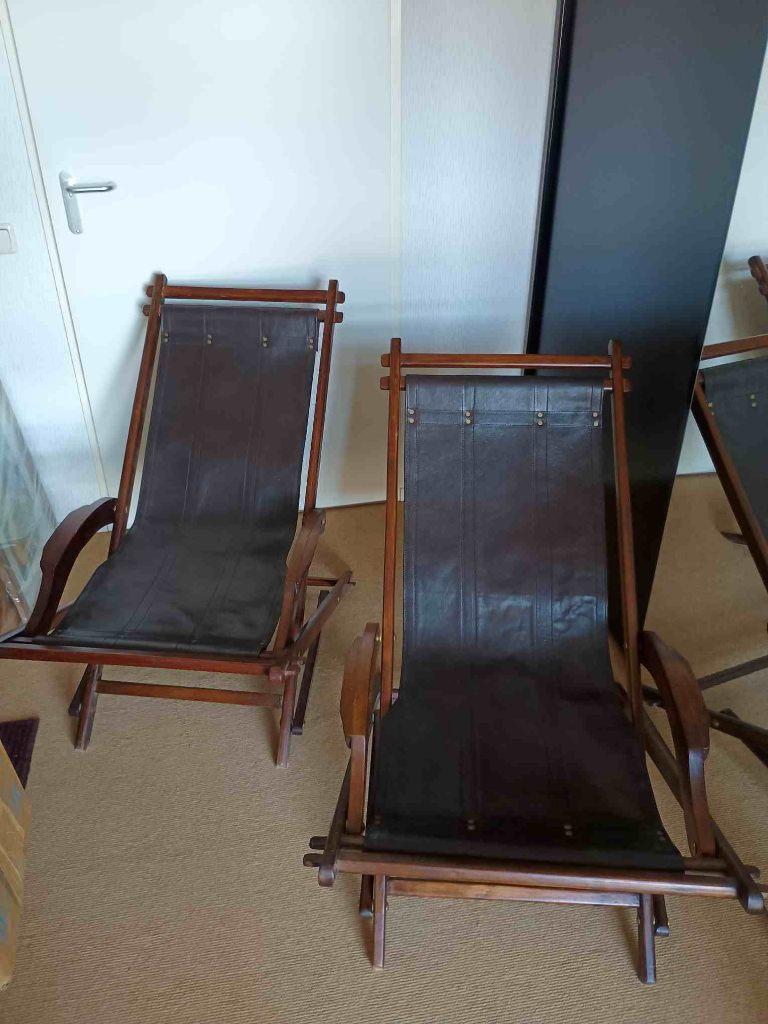2 vintage deckchairs of klapstoelen. Hout met leder. 💗💗, Ophalen