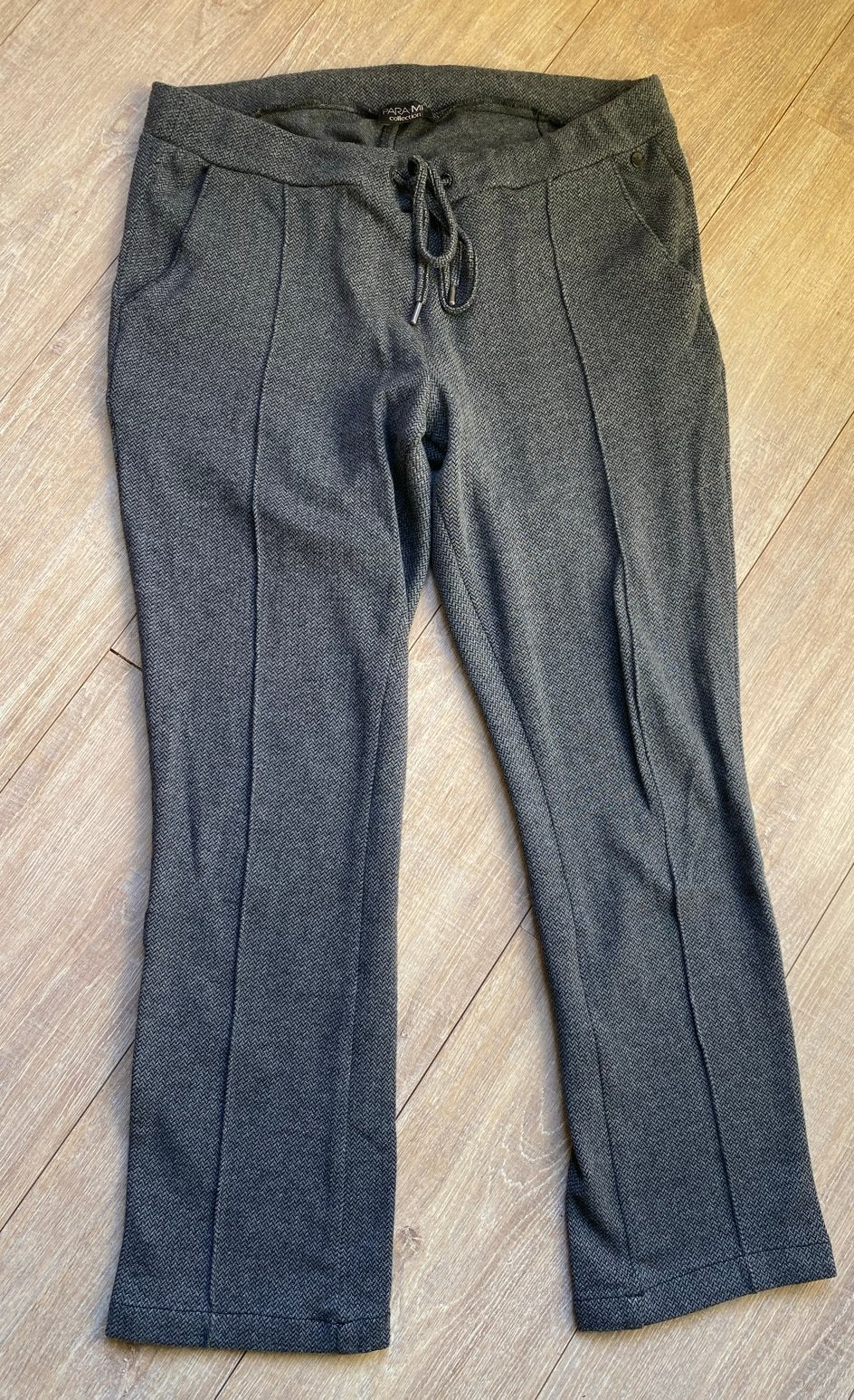Para-Mi Grijze Broek met Trekkoord - Comfortabel en Stijlvol, Kleding | Dames, Ophalen of Verzenden, Zo goed als nieuw, Grijs