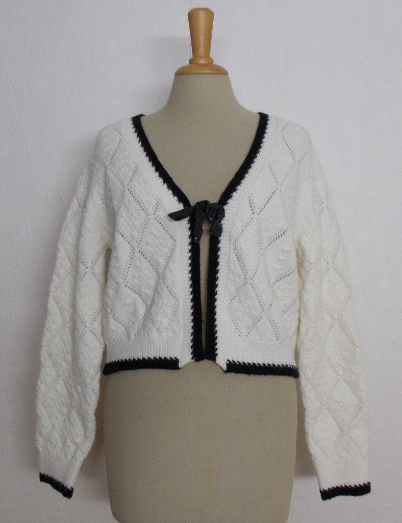 Trachten look lief beige/zwart vestje! L, Kleding | Dames, Truien en Vesten, Verzenden, Zo goed als nieuw, Maat 42/44 (L), Meerkleurig