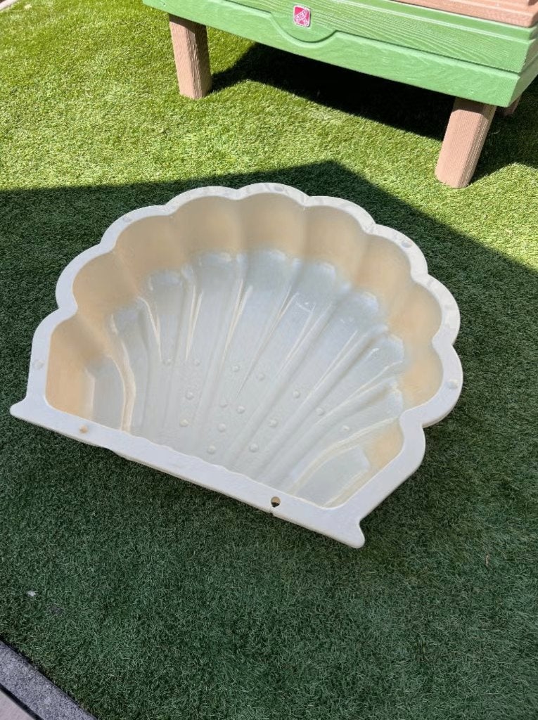 Beige schelp voor zand of water zwembad zandbak, Ophalen, Zo goed als nieuw