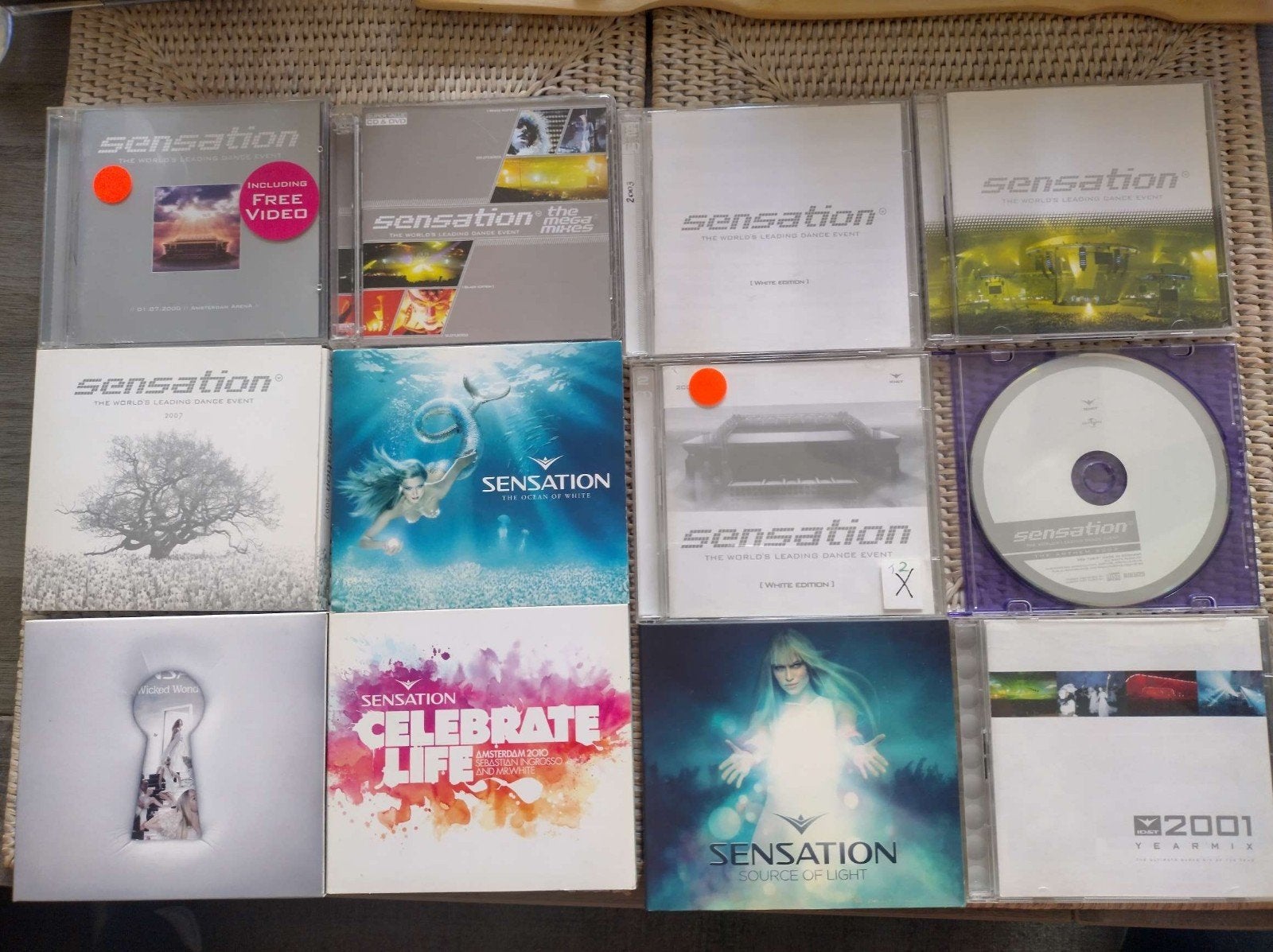 11x Sensation CD collectie 2003-2012 + Jaarmix 2001 (VG/NM), Ophalen of Verzenden, Zo goed als nieuw, Dance, Verzamelalbum