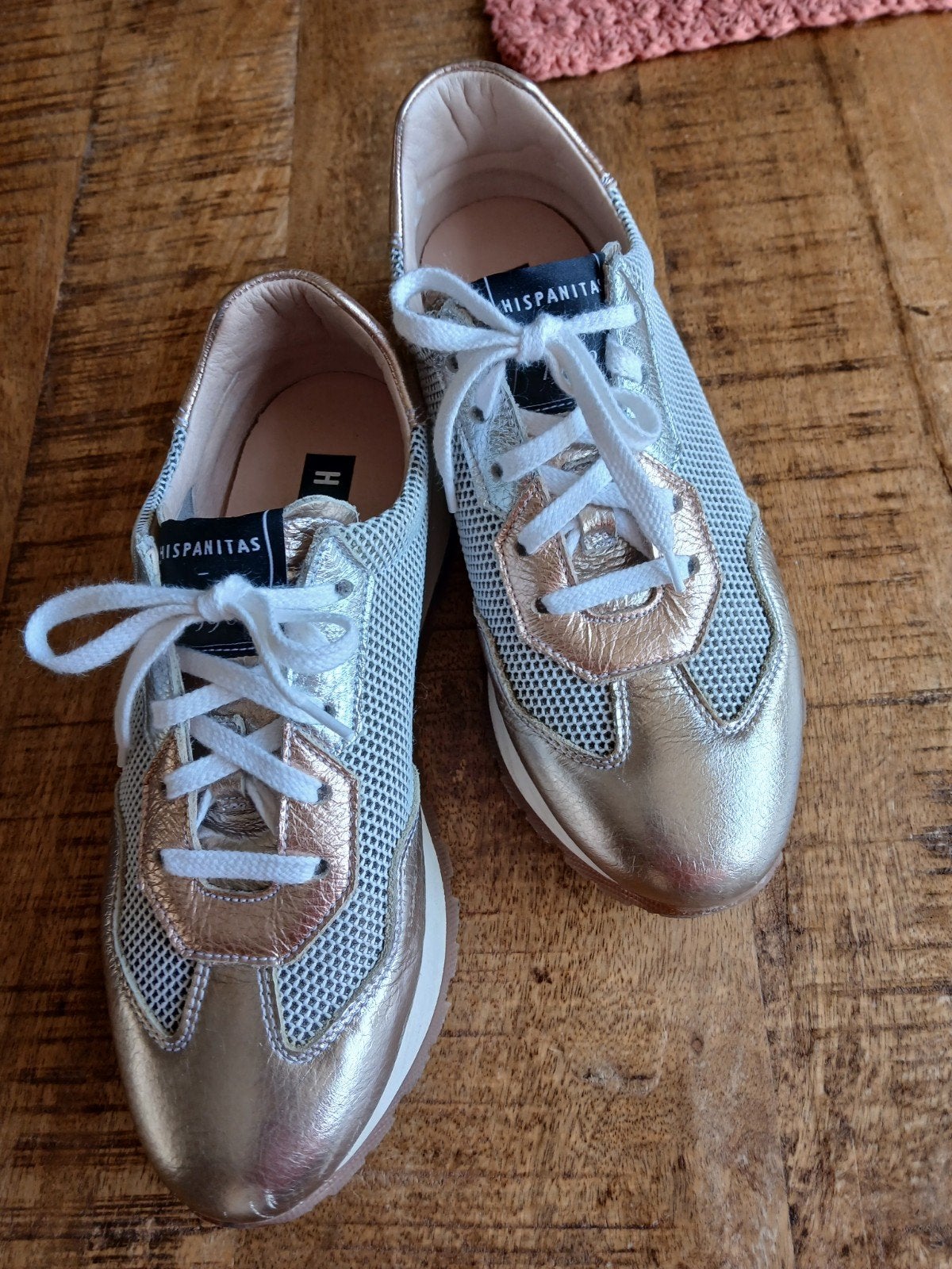 Hispanitas, Ophalen of Verzenden, Zo goed als nieuw, Sneakers of Gympen