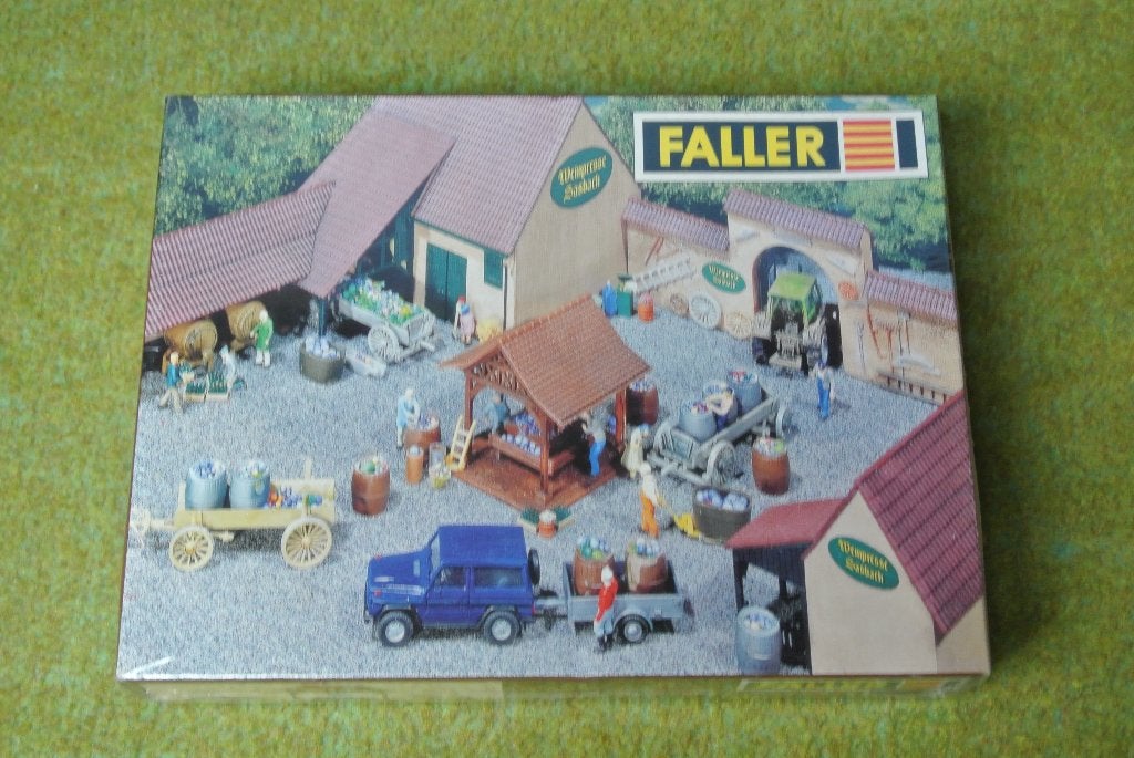 Faller 353 Wijnpers "Sasbach" met kar, Overige merken, Gelijkstroom of Wisselstroom, Brug, Tunnel of Gebouw, Nieuw