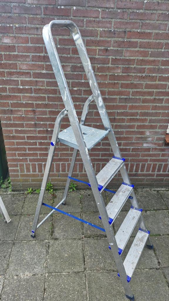 Huishoudtrap 5 tredes, Doe-het-zelf en Verbouw, Ladders en Trappen, Ophalen, Gebruikt, Trap, Minder dan 2 meter