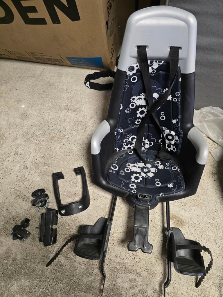 Bobike Maxi+ fietsstoeltje achter 9-22 kg, Ophalen, Achterzitje, Voetsteuntjes, 9 t/m 18 kg