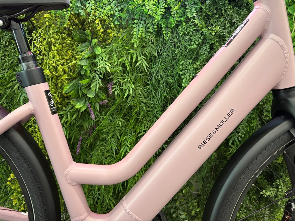 ACTIE! - NIEUW Riese & Müller Culture - belt - 400wh - smart, Riese & Müller, Am Alten Graben 2, 64367 Mühltal (Duitsland), Nieuw