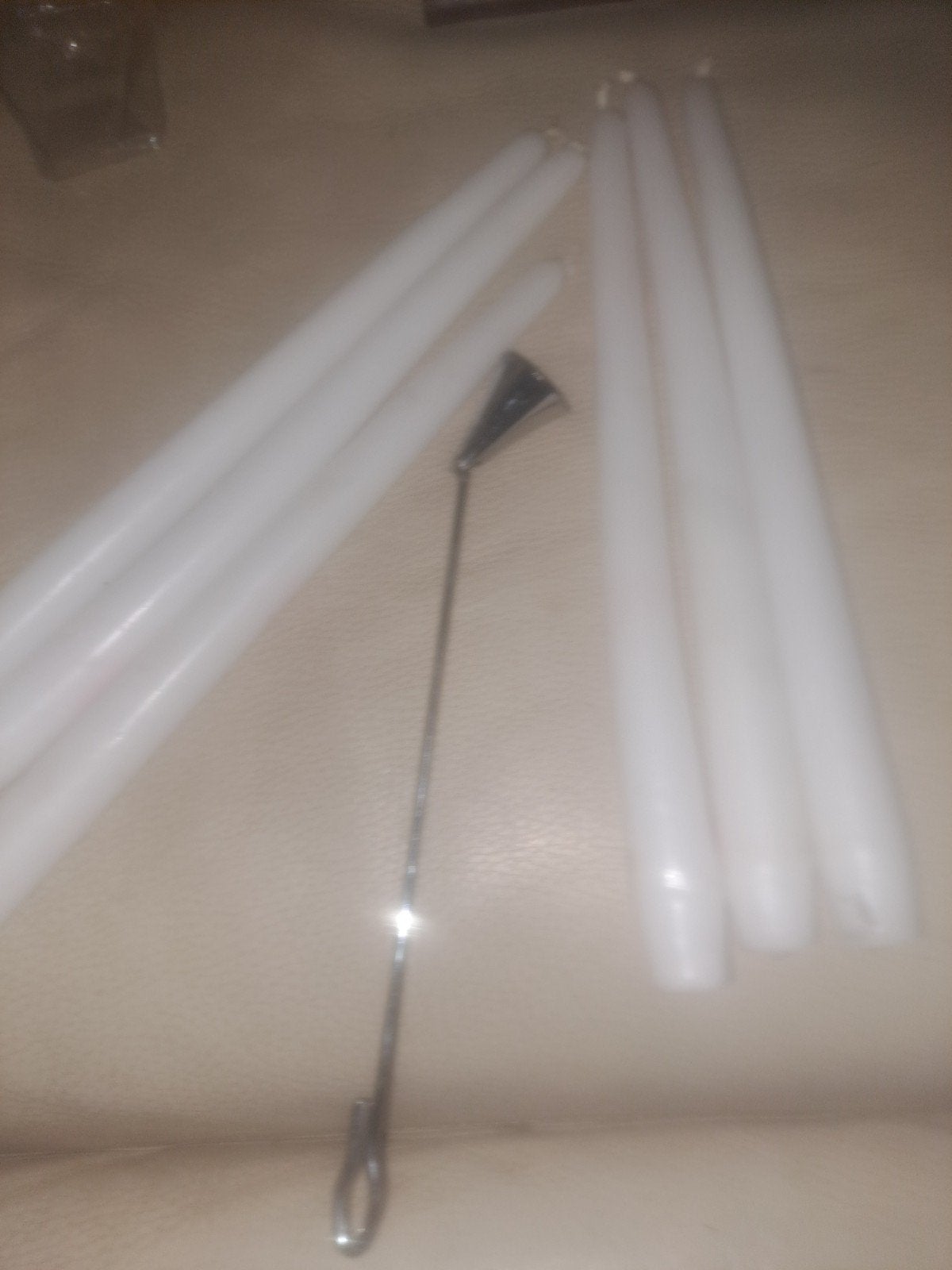 Witte kaarsen met kaarsendover, Gebruikt, Wit, Was, Ophalen of Verzenden