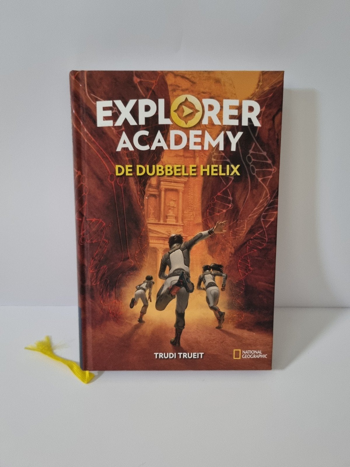 Explorer Academy: De Dubbele Helix - Boek 3, Ophalen, Zo goed als nieuw, Trudi Trueit, Fictie