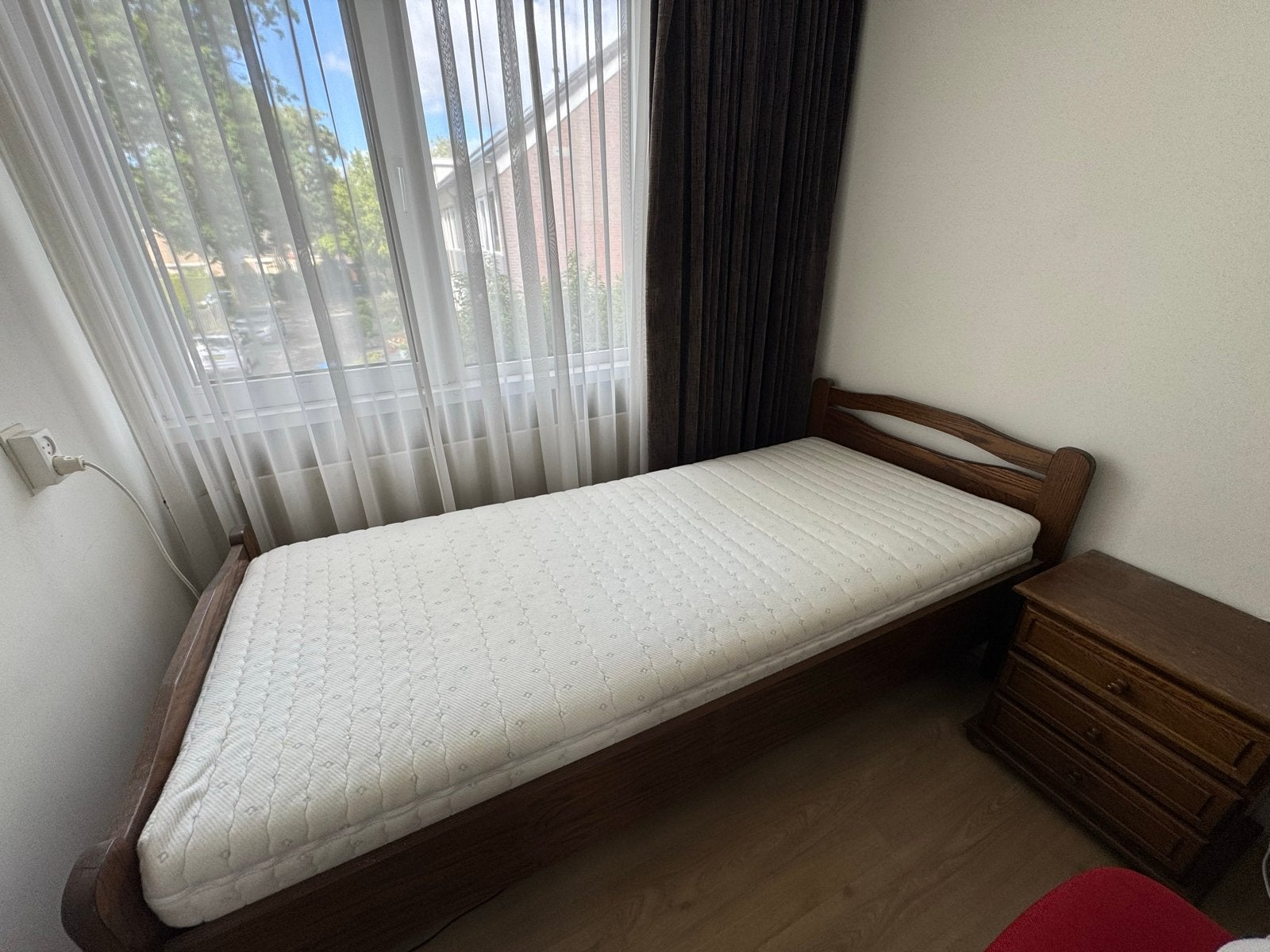 Seniorenbed met verstelbare Auping spiraalbodem, Ophalen, 90 cm, Eenpersoons, Bruin