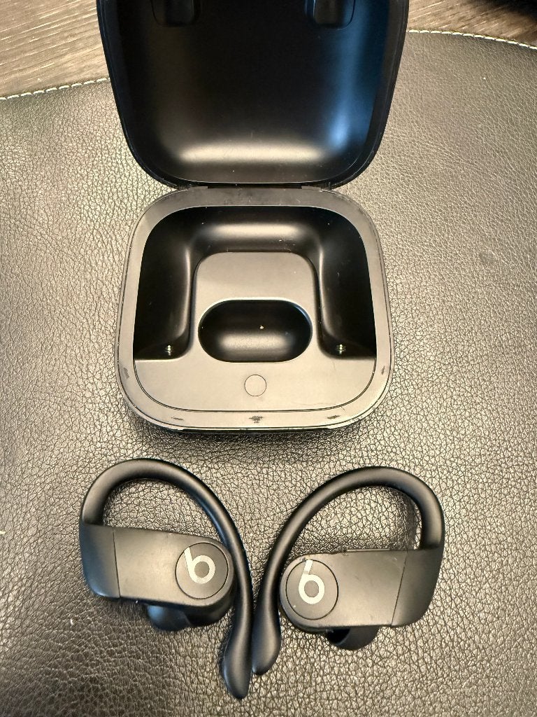 BEATS Powerbeats Pro A2078 Black Wireless Earbuds 2, Gebruikt, Zwart, Ophalen of Verzenden, In oorschelp (earbud)