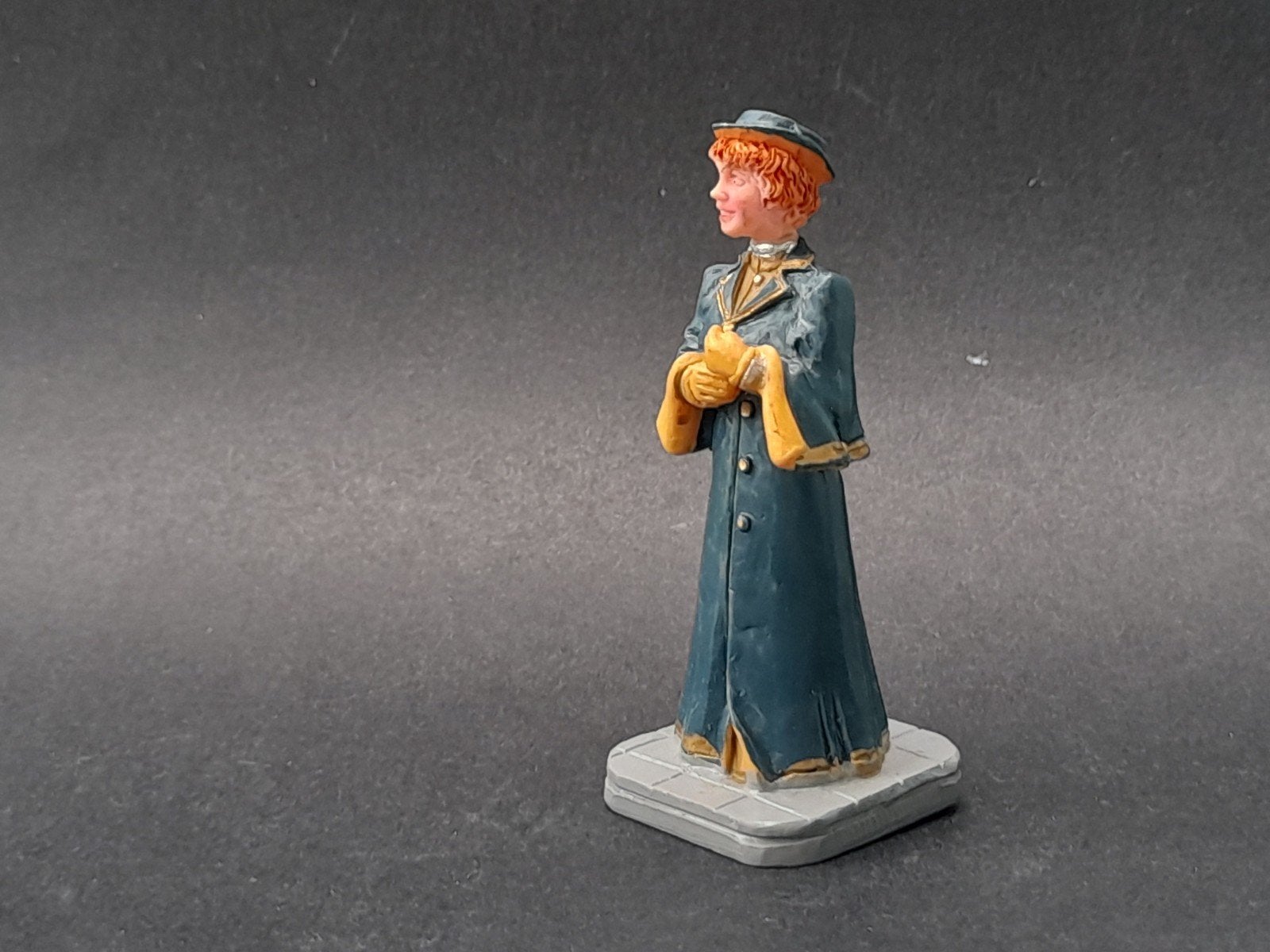 lemax kerst figuur c6 kerstdorp kersthuis, Verzenden