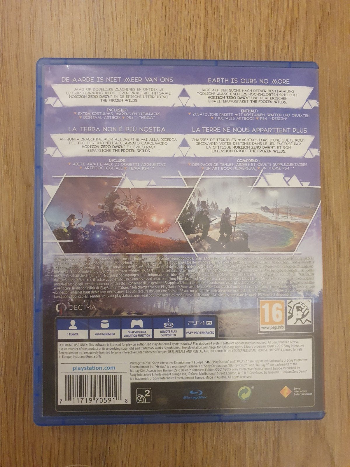 Foto 2 van Horizon Zero Dawn Complete Edition PS4 - Zo goed als nieuw