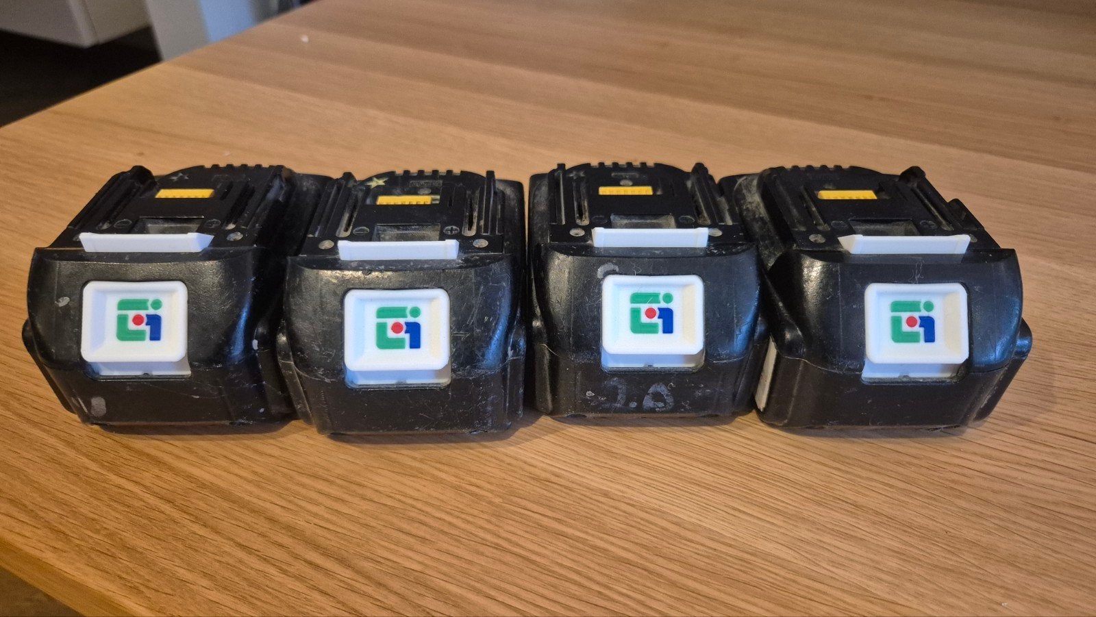 3d geprint baterij knoppen