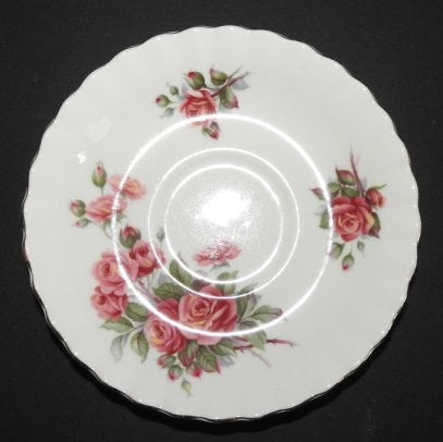 Schotel Royal Albert type Centennial Rose., Antiek en Kunst, Antiek | Servies los, Ophalen of Verzenden