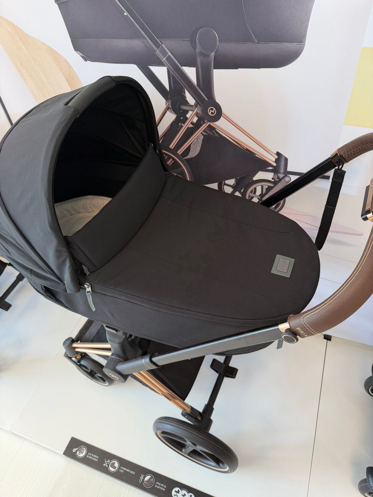 Showmodel Priam 4 Kinderwagen Sepia Black - Rose Gold, Ophalen, Zo goed als nieuw, Overige merken