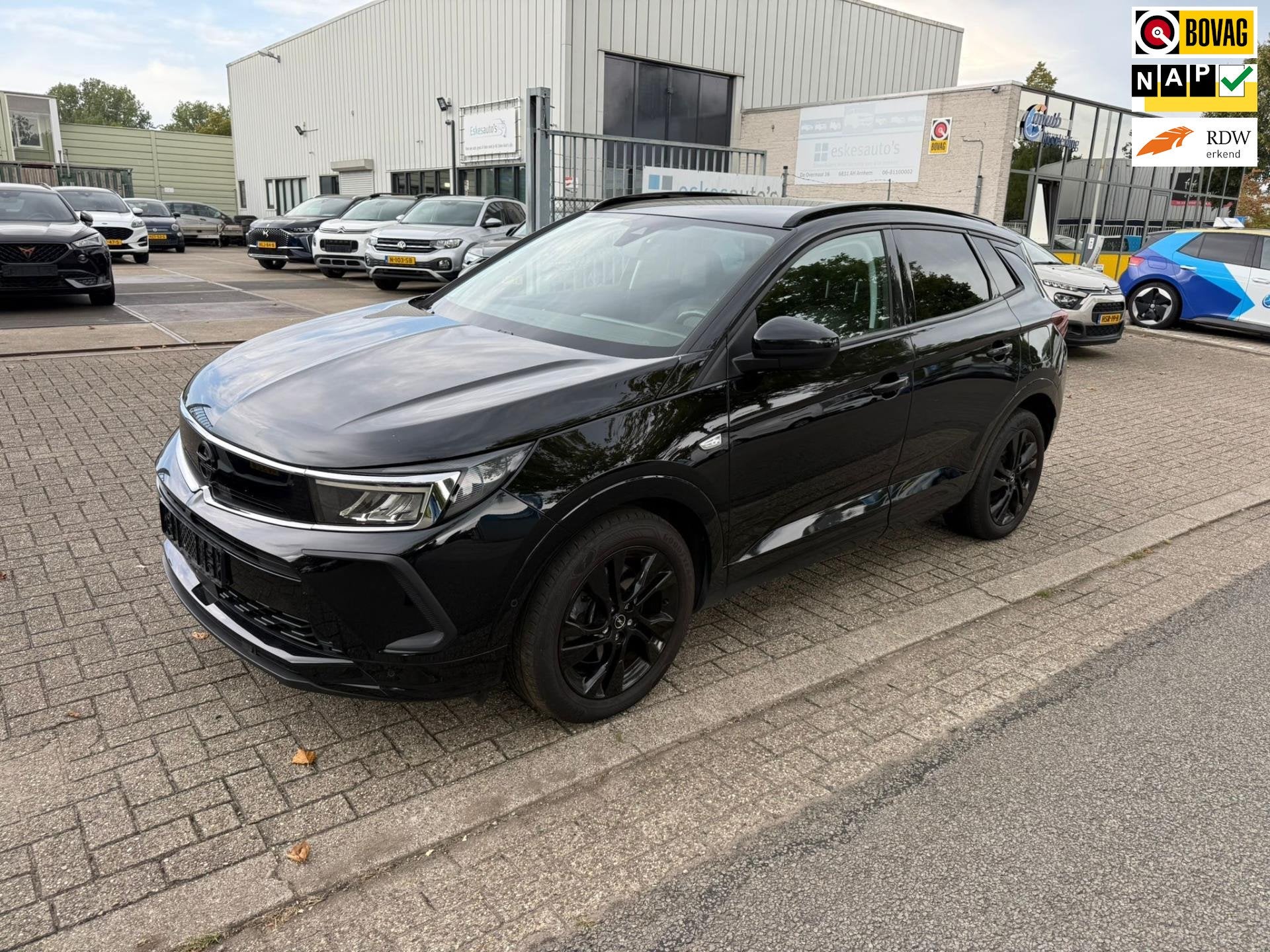 Opel Grandland 1.6 Turbo Plug-In Hybrid GS Line Dealer auto, 4 cilinders, Leder en Stof, Zwart, Bedrijf