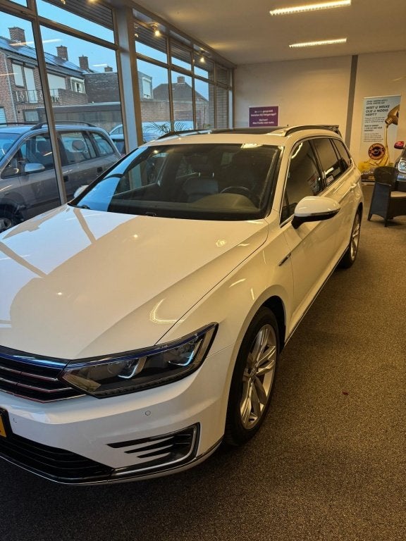 Volkswagen Passat Variant 1.4 TSI GTE Highline / Panoramadak, Automaat, Gebruikt, 4 cilinders, 157 pk