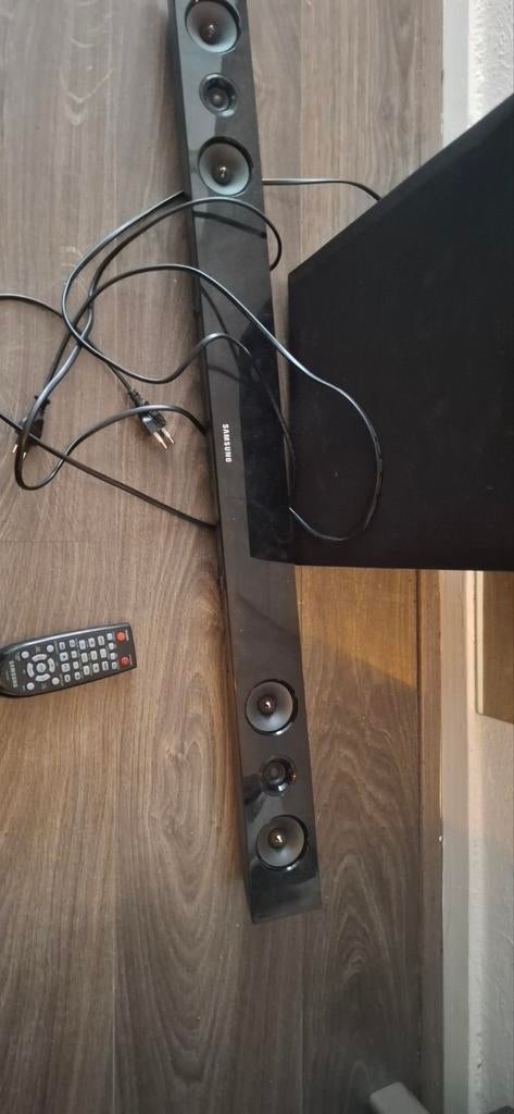 Samsung HW-E450 Songbar, Audio, Tv en Foto, Home Cinema-sets, Soundbar, 70 watt of meer, Zo goed als nieuw, Overige spelers