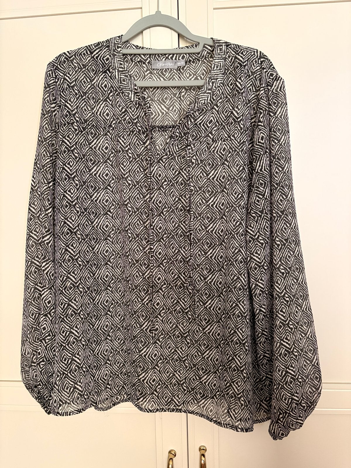Geisha blouse XXxl, Kleding | Dames, Blouses en Tunieken, Ophalen of Verzenden, Zo goed als nieuw, Maat 46/48 (XL) of groter, Zwart