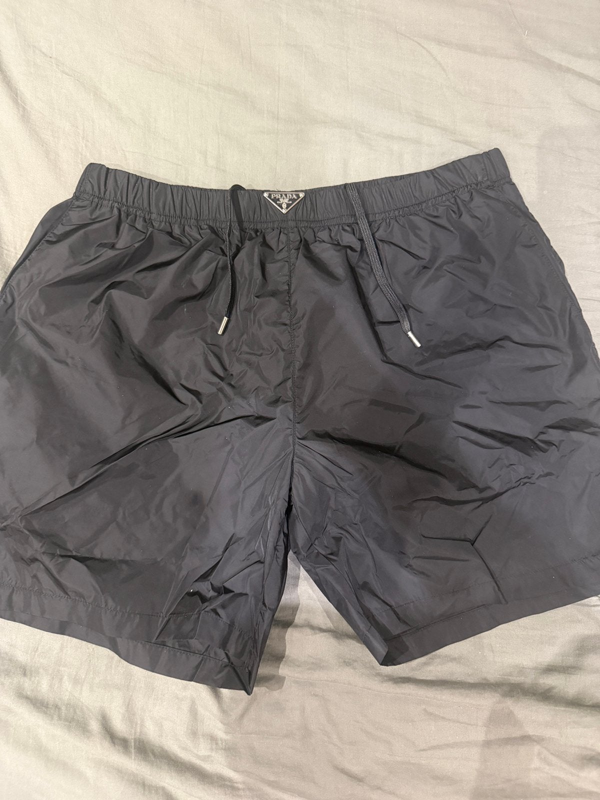 Prada Re-Nylon Short - Maat L Te Koop, Kleding | Heren, Ophalen of Verzenden, Maat 52/54 (L), Zwart, Zwemshort