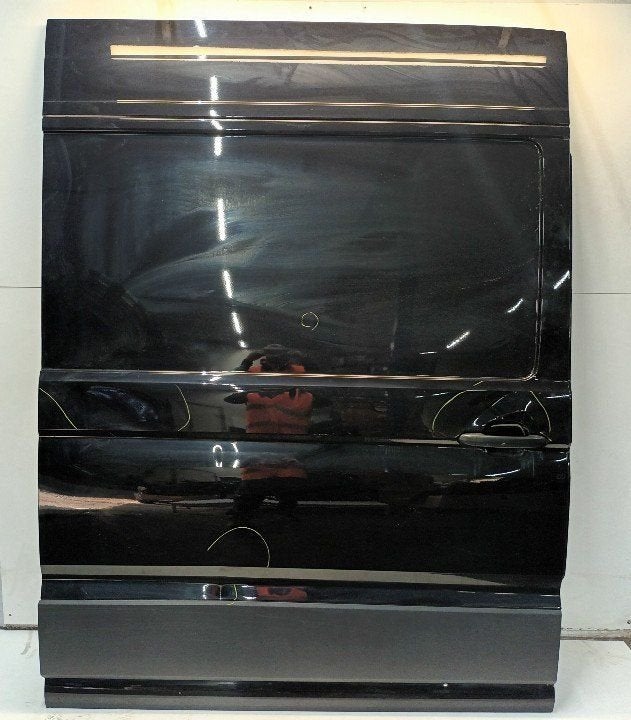 Portier rechts achter Volkswagen Crafter, Onderdelen@venauto.nl, Van der Ven Autorecycling B.V., Gebruikt, Ettenseweg 76, 4706 PB Roosendaal, The Netherlands