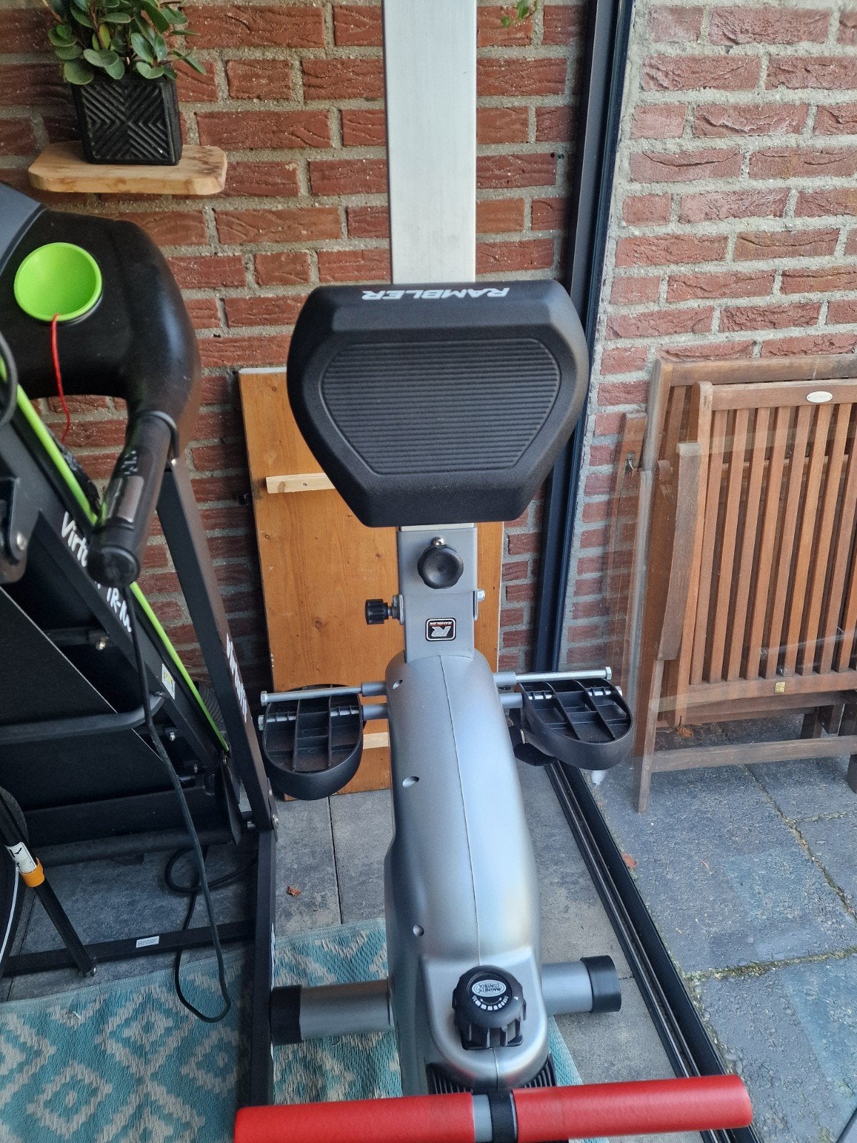Foto 7 van Virtufit TR-100 loopband+roeimachine rambler 3315, voor 200€
