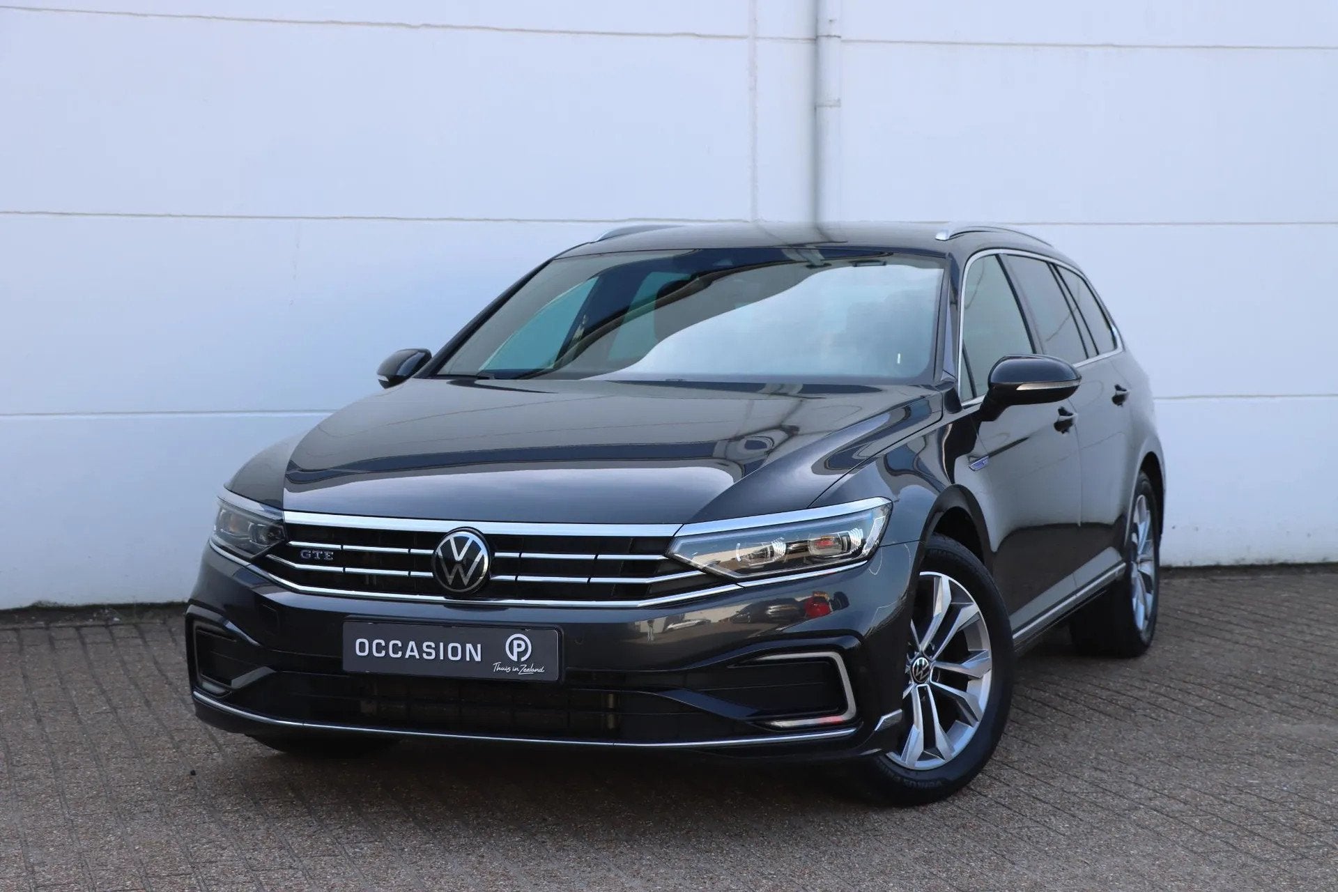 Volkswagen Passat Variant 1.4 TSI PHEV GTE Business, Gebruikt, 218 pk, 1600 kg, Zilver of Grijs