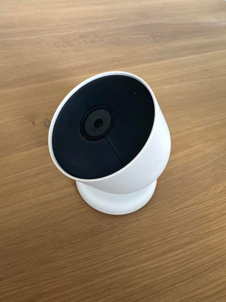 Google Nest Camera Outdoor, Audio, Tv en Foto, Videobewaking, Ophalen of Verzenden, Zo goed als nieuw, Buitencamera