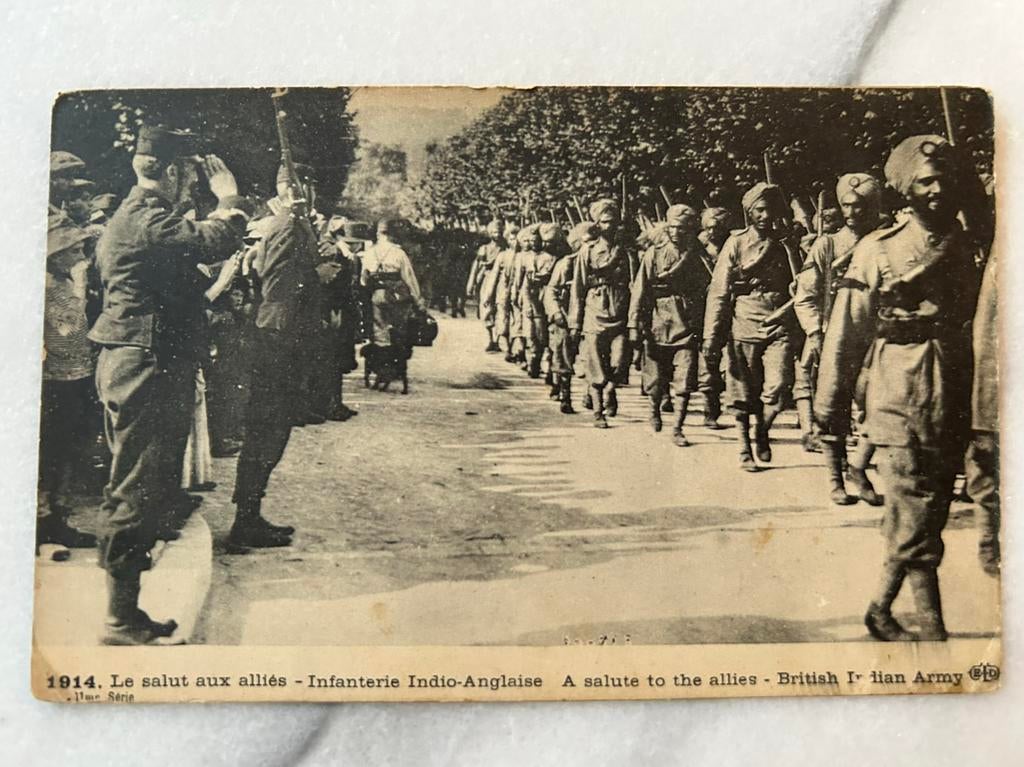 Wo1: ak infanterie Indio Anglaise british indian army salut, Ophalen of Verzenden, Landmacht, Nederland, Foto of Poster
