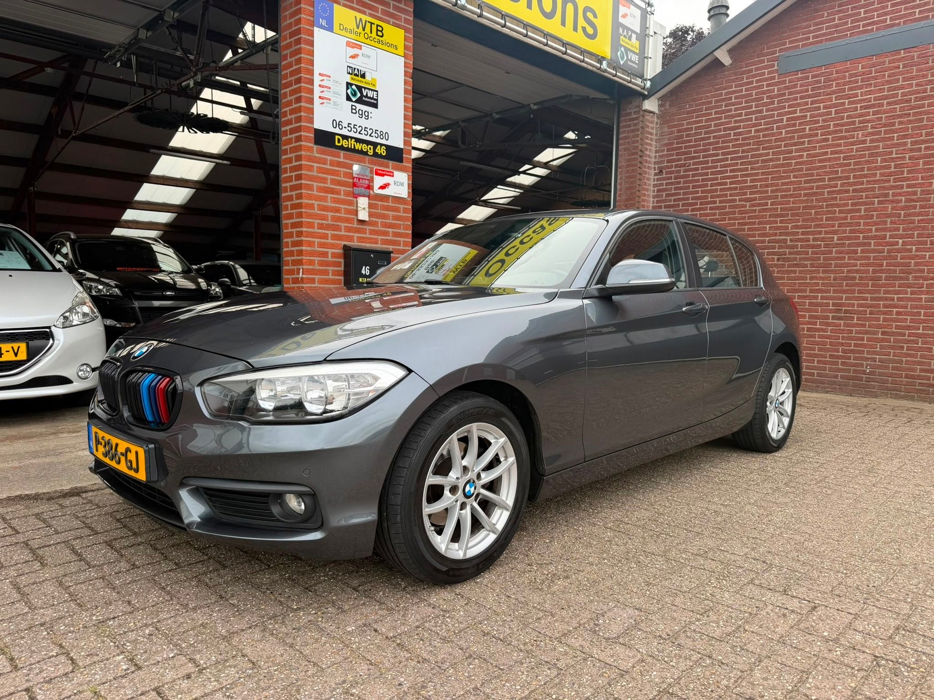 BMW 1-serie 118i Sport, Navi, Airco, 1 Eig Dealer oh., Leer,, Auto's, 1-Serie, Dealer onderhouden, Gebruikt, 4 cilinders