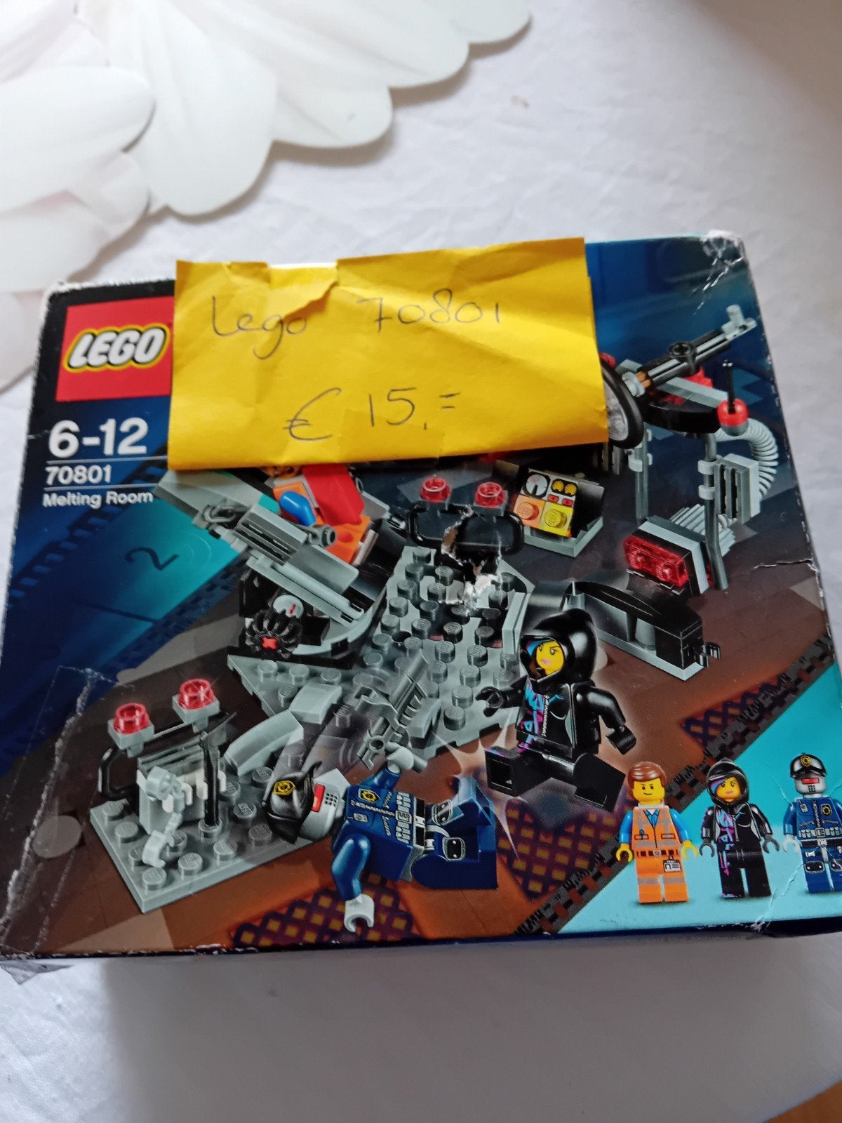 Lego 70801 The Lego Movie Smeltkamer, doos is beschadigd, Ophalen of Verzenden