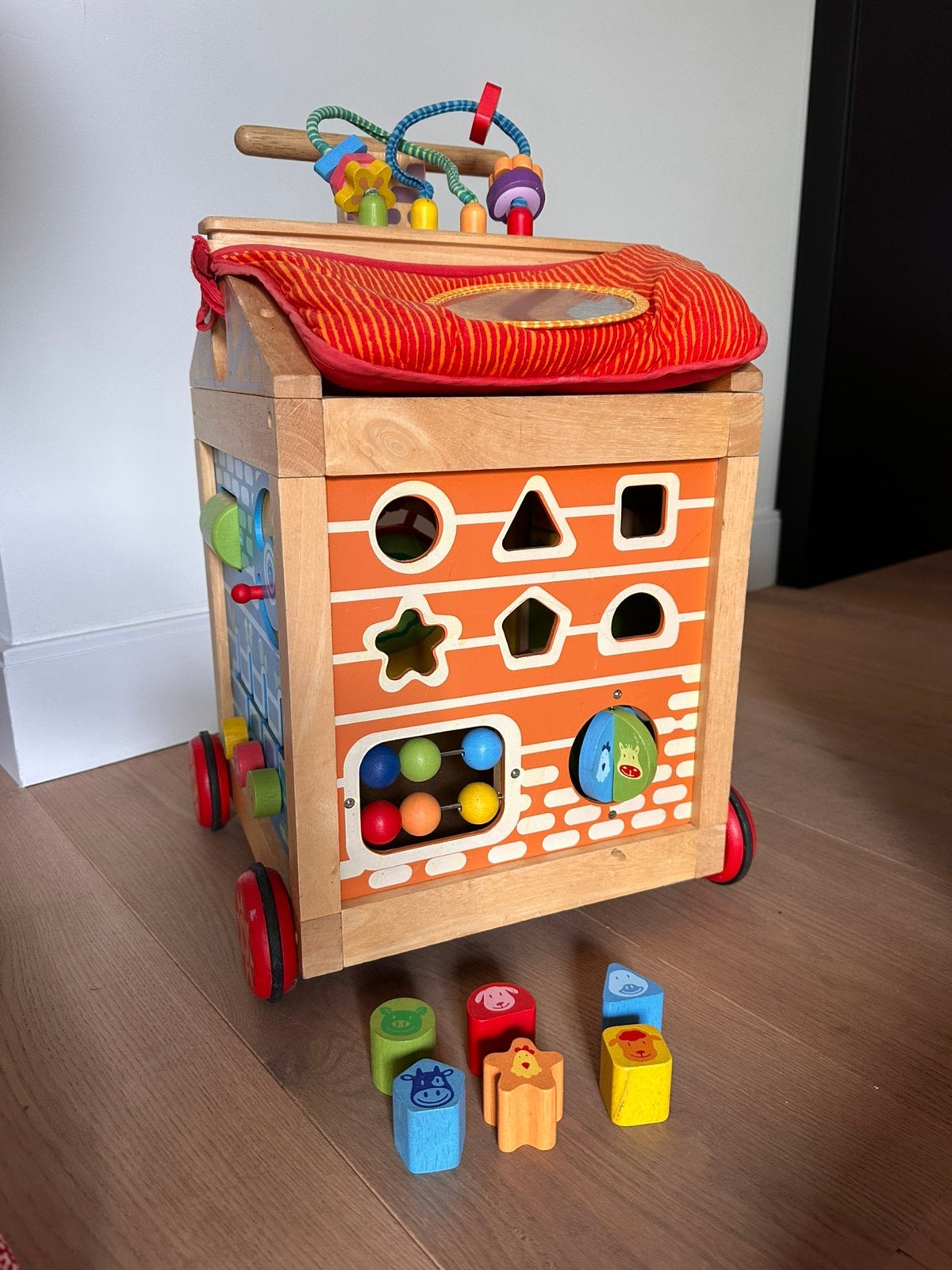 Loopwagen huis I’m Toy, Ophalen, Gebruikt