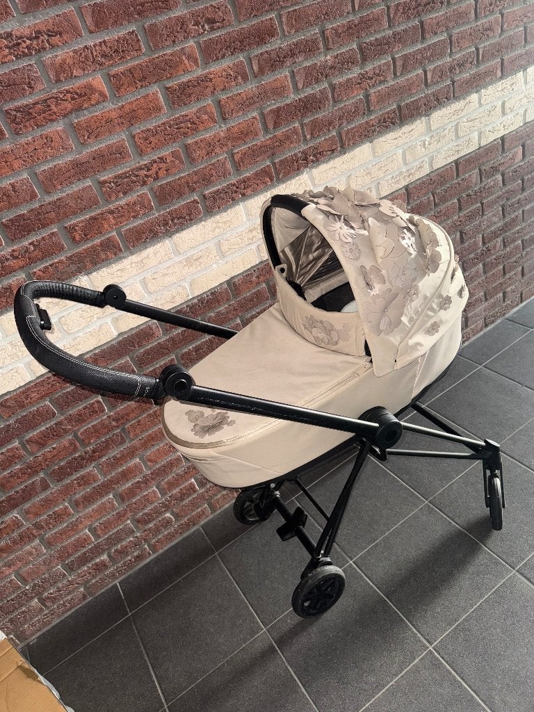Cybex kinderwagen Flower, Overige merken, Ophalen of Verzenden, Zo goed als nieuw, Combiwagen
