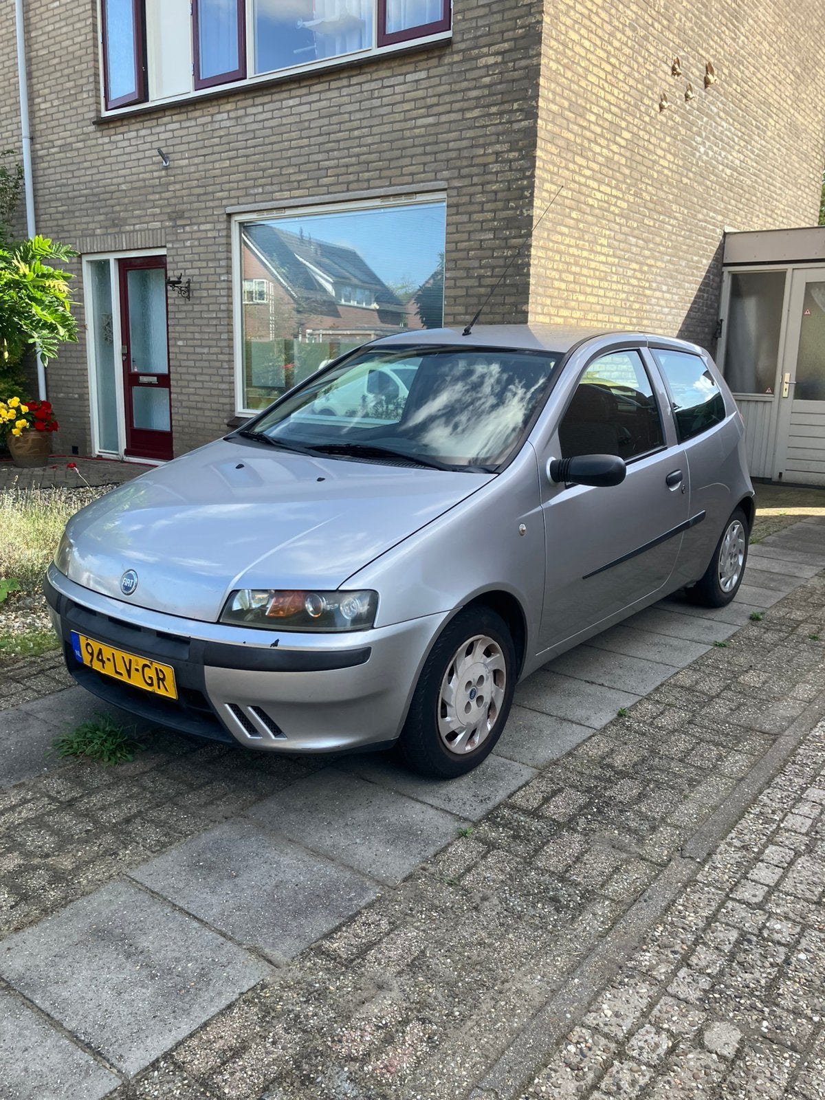 Fiat Punto 1.2 3DR 2003 Grijs  APK tot 11-09-2027, Auto's, Voorwielaandrijving, Stof, 4 cilinders, 400 kg