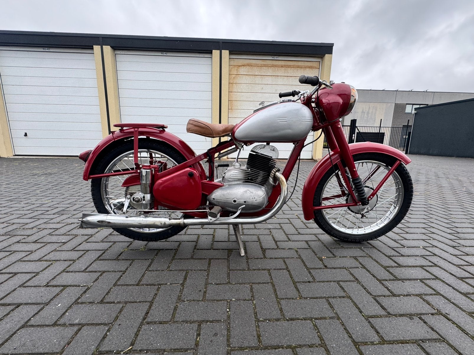 Jawa Perak 250, Motoren, Info@prosystemsbv.nl, Motorrijbewijs A, Gebruikt, Jawa