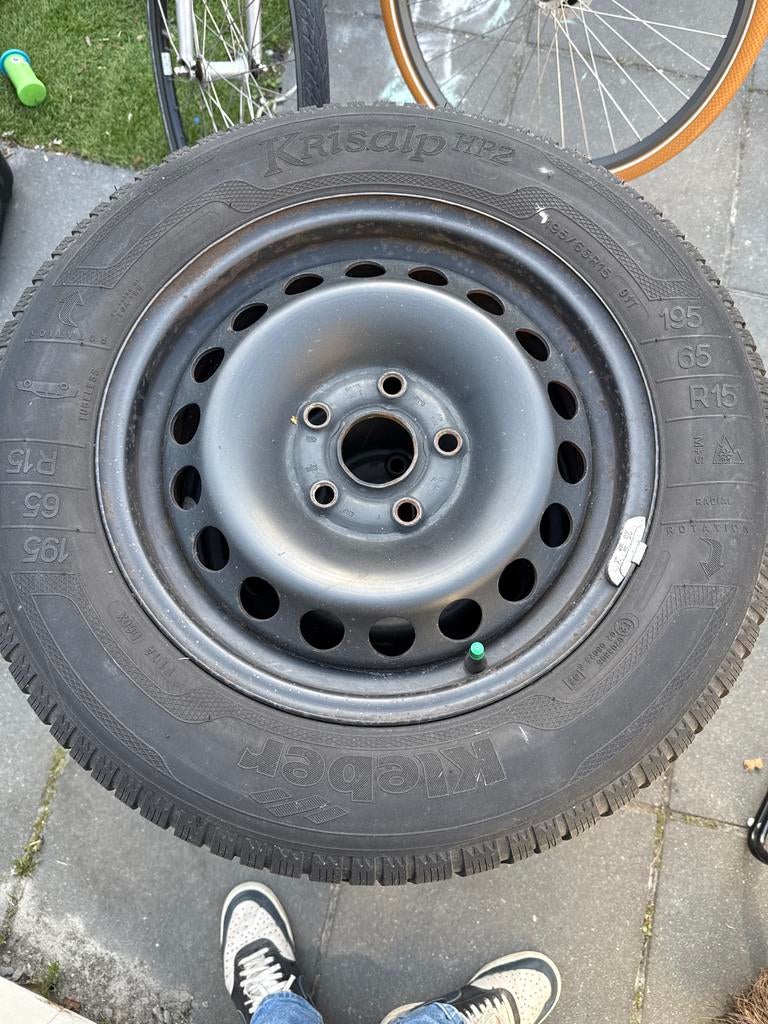 Winterbanden met velgen - Kleber Krisalp HP2 195/65 R15, Auto-onderdelen, Banden en Velgen, Ophalen, Gebruikt, 15 inch, Banden en Velgen