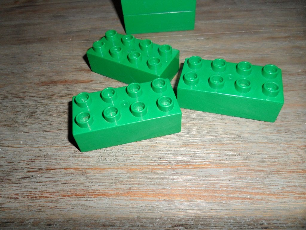 Duplo steen 2x4