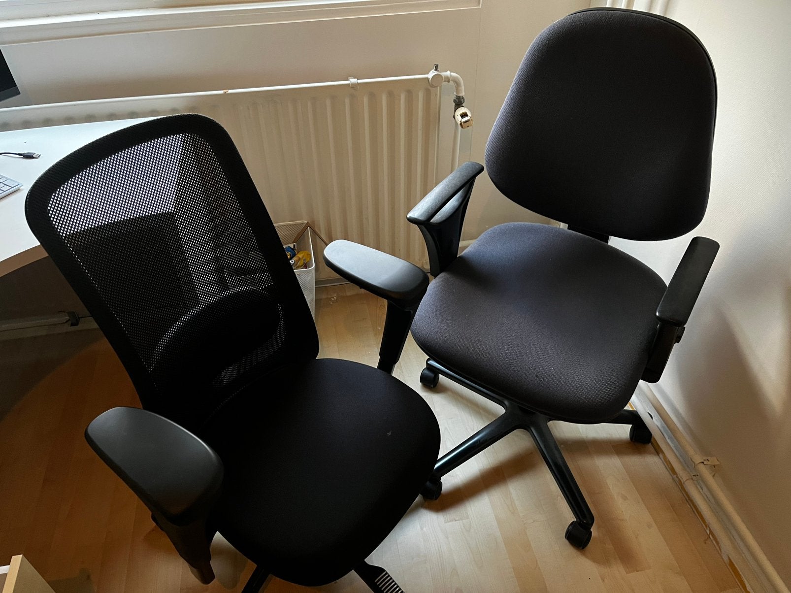 Gratis bureaustoelen, Ophalen, Gebruikt, Zwart