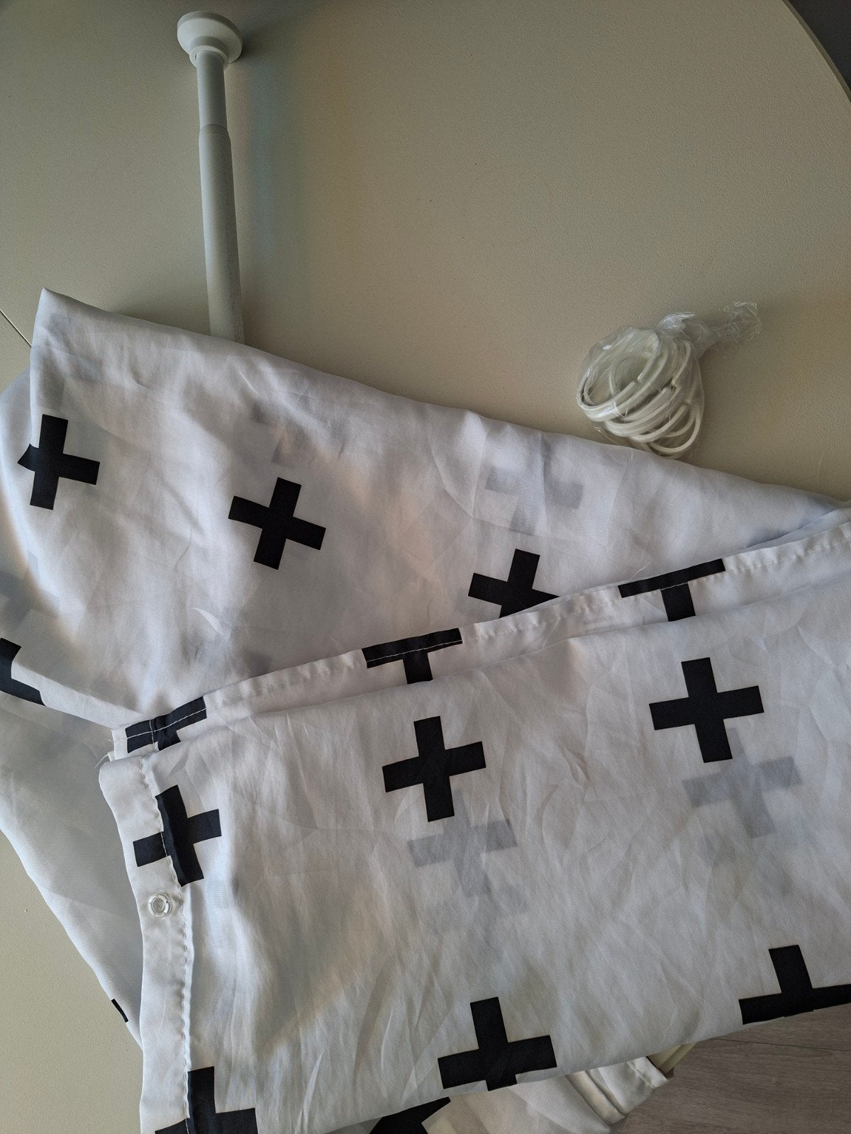 Douchegordijn wit met zwarte kruis/plus Sealskin 180x200cm, Ophalen, Gebruikt, Wit, Douche-accessoire