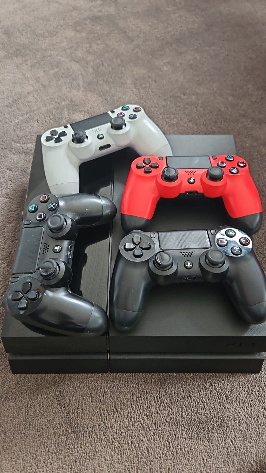 Ps4 + 4 controllers + game.. Goed staat, Spelcomputers en Games, Spelcomputers | Sony PlayStation 4, Ophalen of Verzenden, Original