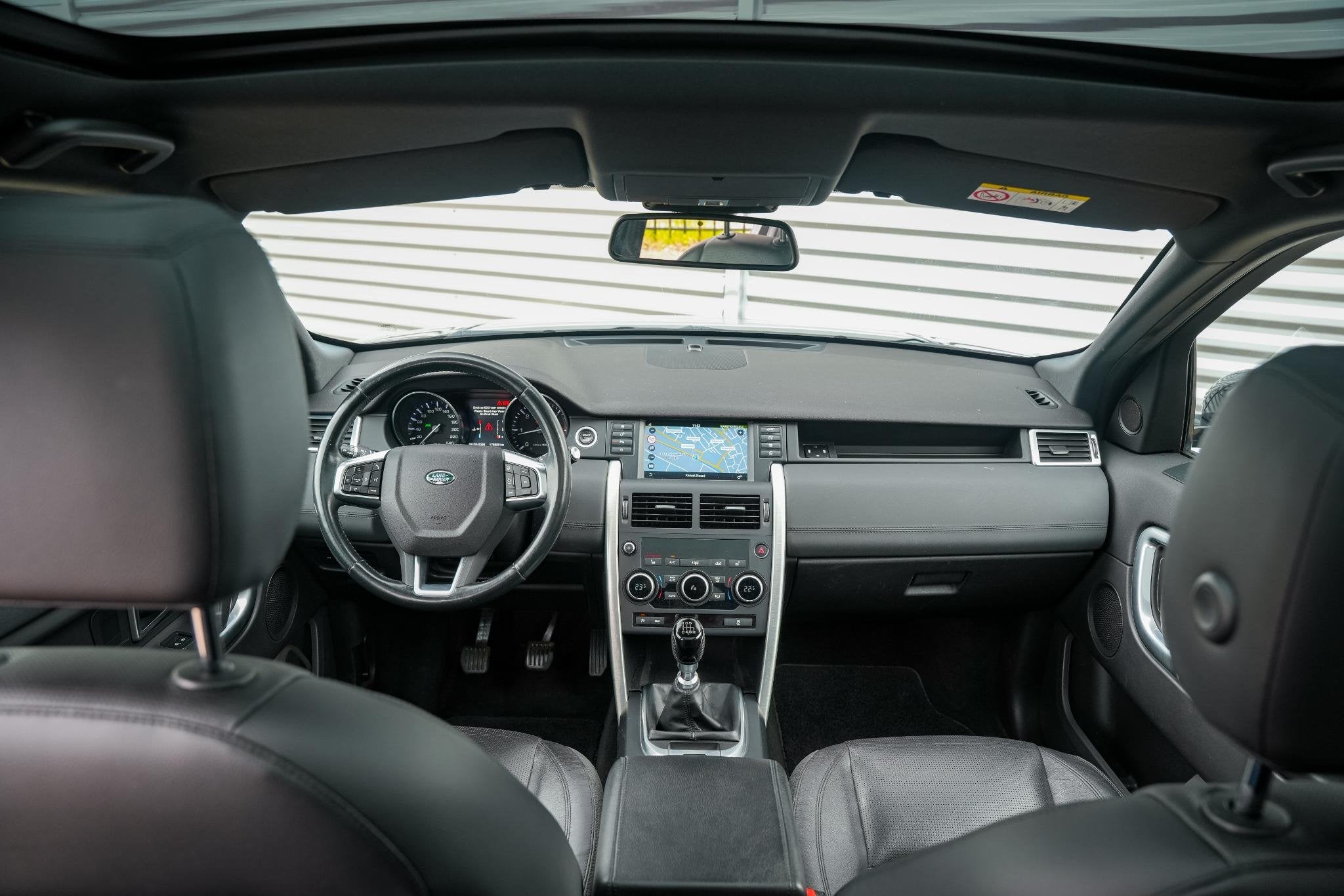 Land Rover Discovery Sport 2.0 eD4 SE Panoramadak Leer Stoel, Auto's, Euro 6, 150 pk, Discovery Sport, Zwart