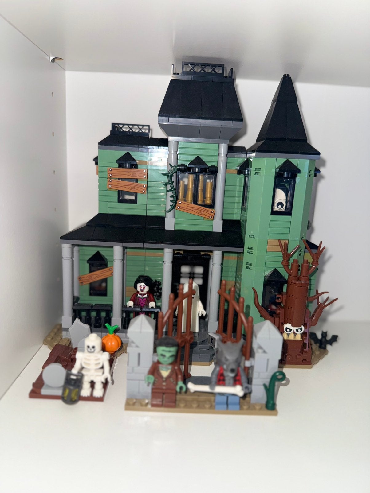 LEGO Creator 3-in-1 Haunted Mansion (31167), Ophalen, Gebruikt, Toebehoren
